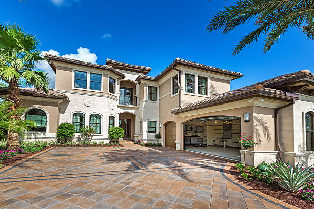 Best Interlocking Driveway Pavers  in Crystal, MN